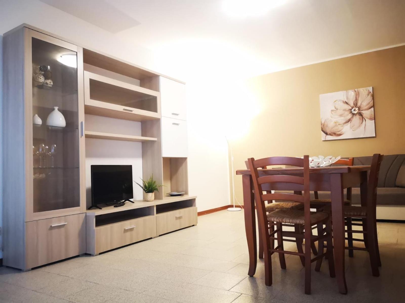 Nino'S Apartments Giardini Naxos Exterior photo