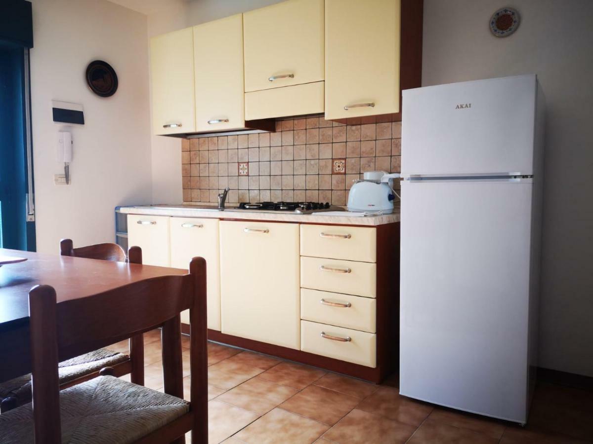 Nino'S Apartments Giardini Naxos Exterior photo